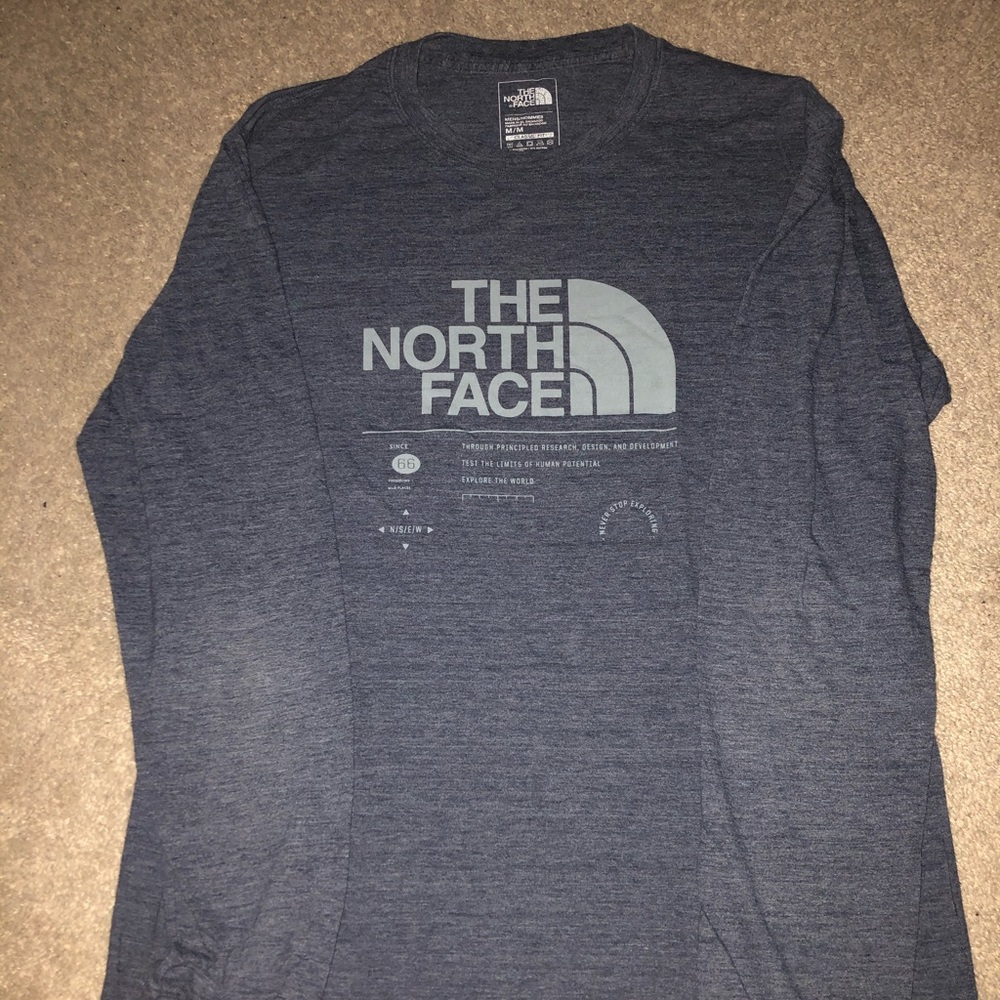 The North Face Longsleeve Tee